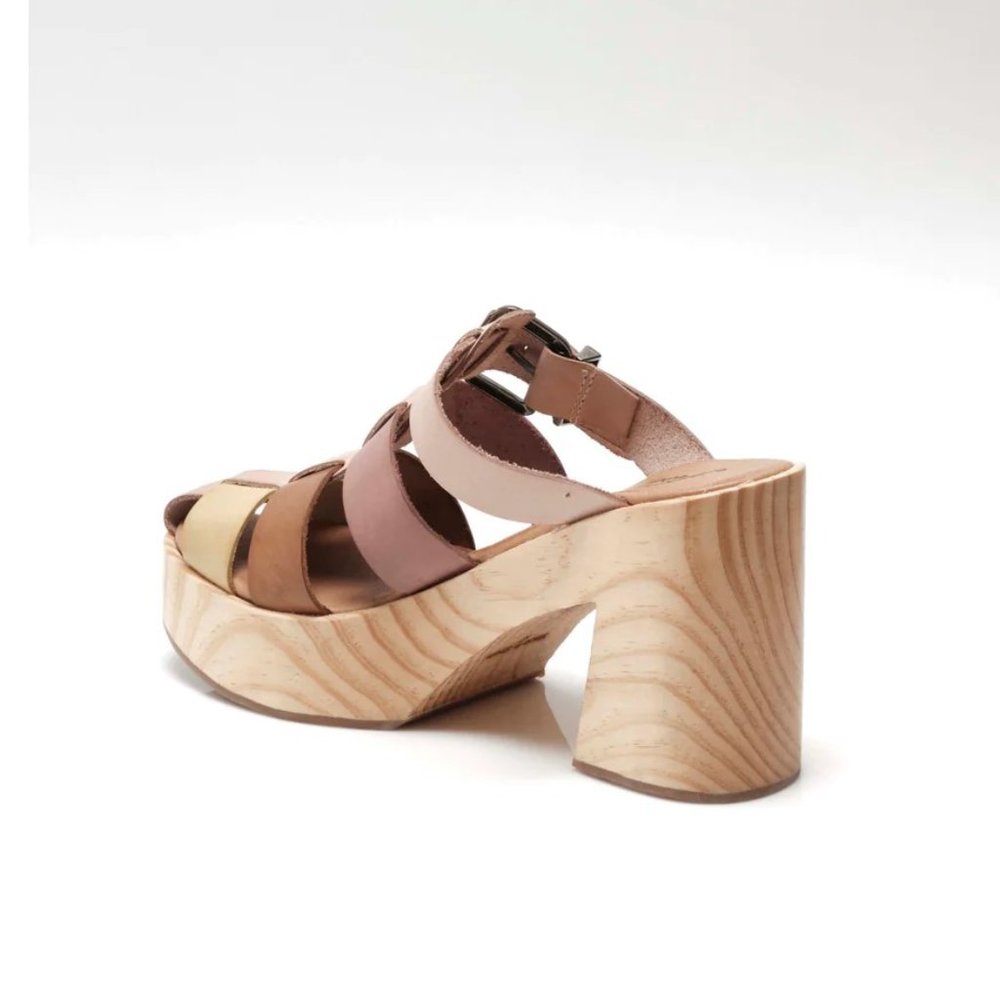 Free People Bellevue Clogs - Picture 6 of 14